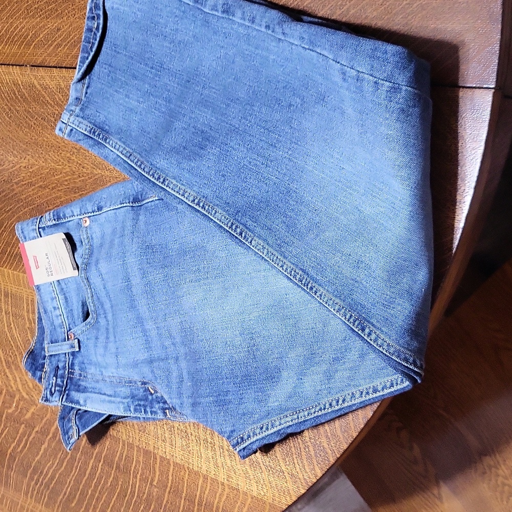 NWT Mens Levis Jeans